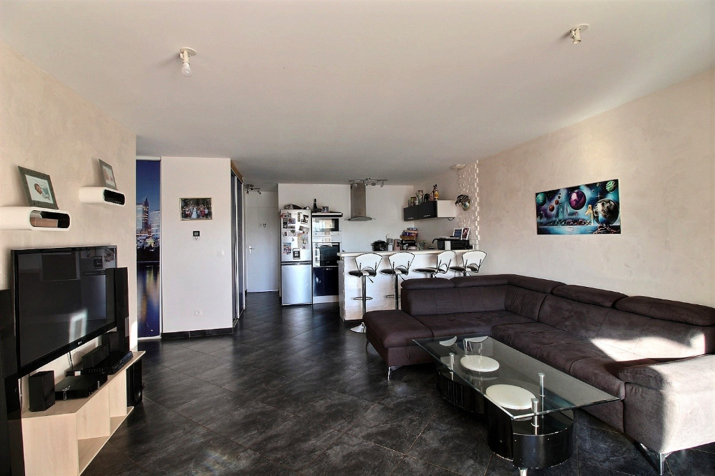 À vendre à SAULCE SUR RHONE (26270), maison 4 pièces