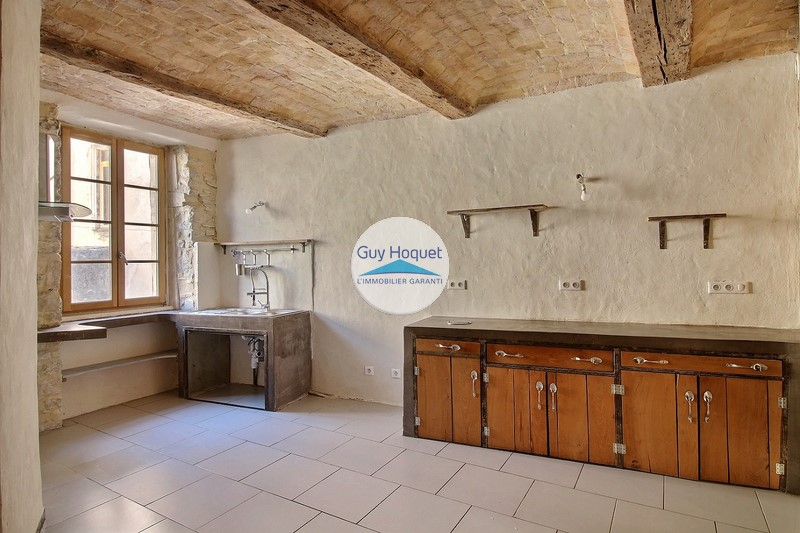 À louer, maison d'environ 145,88 m², 5 pièces à LORIOL SUR DROME (26270).