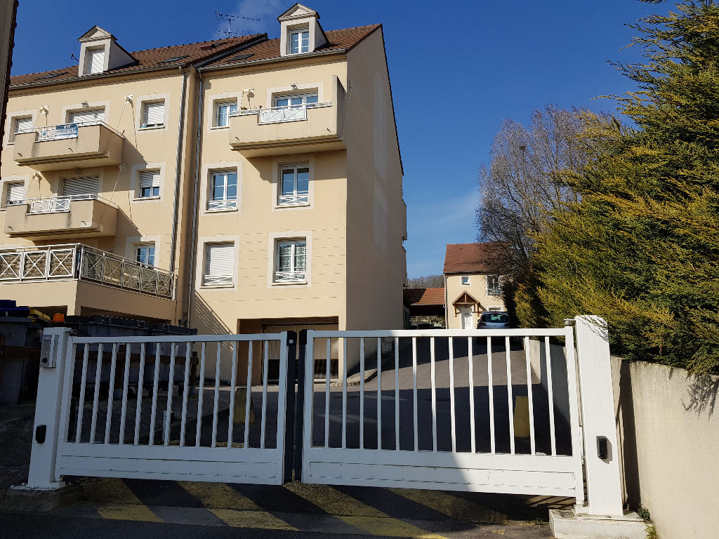 Appartement Montlhery 3 pièce(s) 64.65 m2