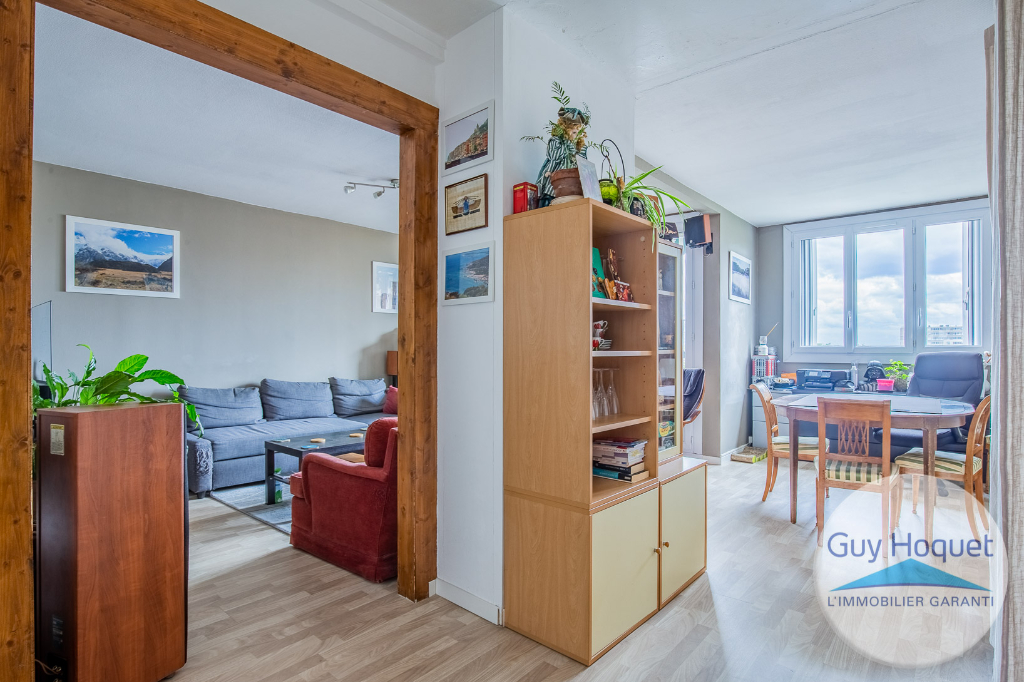 Appartement 5 pièces de 84 m² à vendre à LONGJUMEAU (91160).