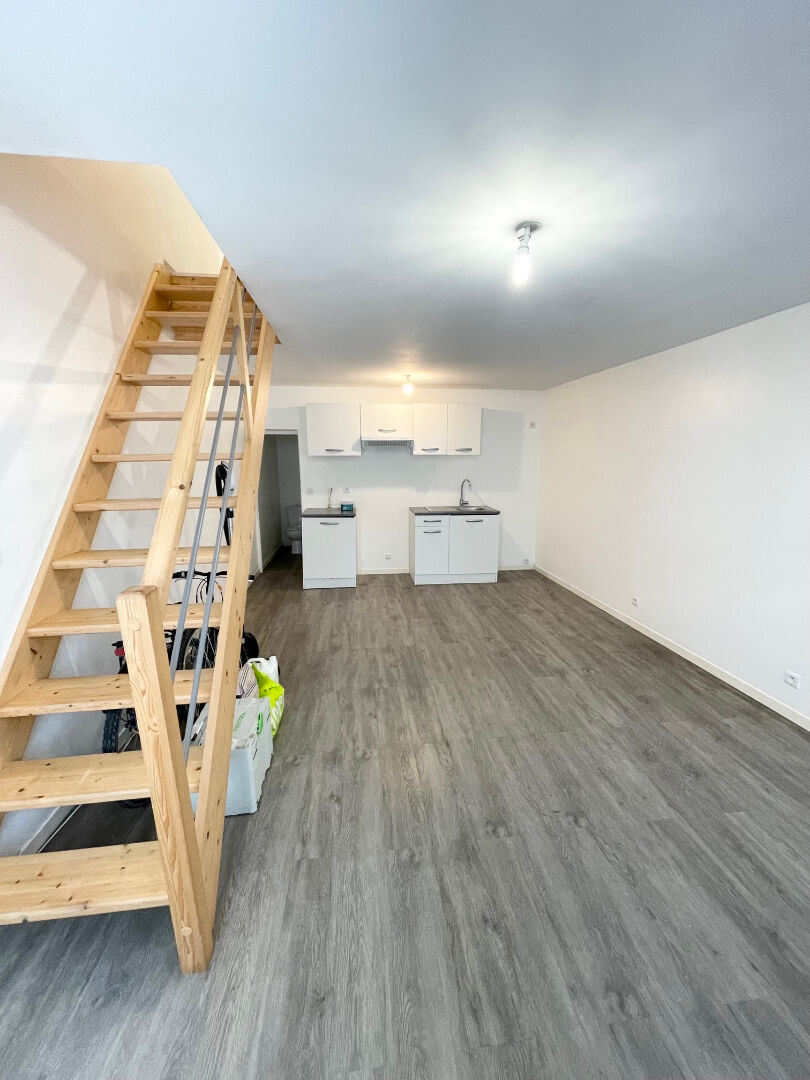 Appartement 2 pièces duplex à louer à LONGJUMEAU - Guy ...