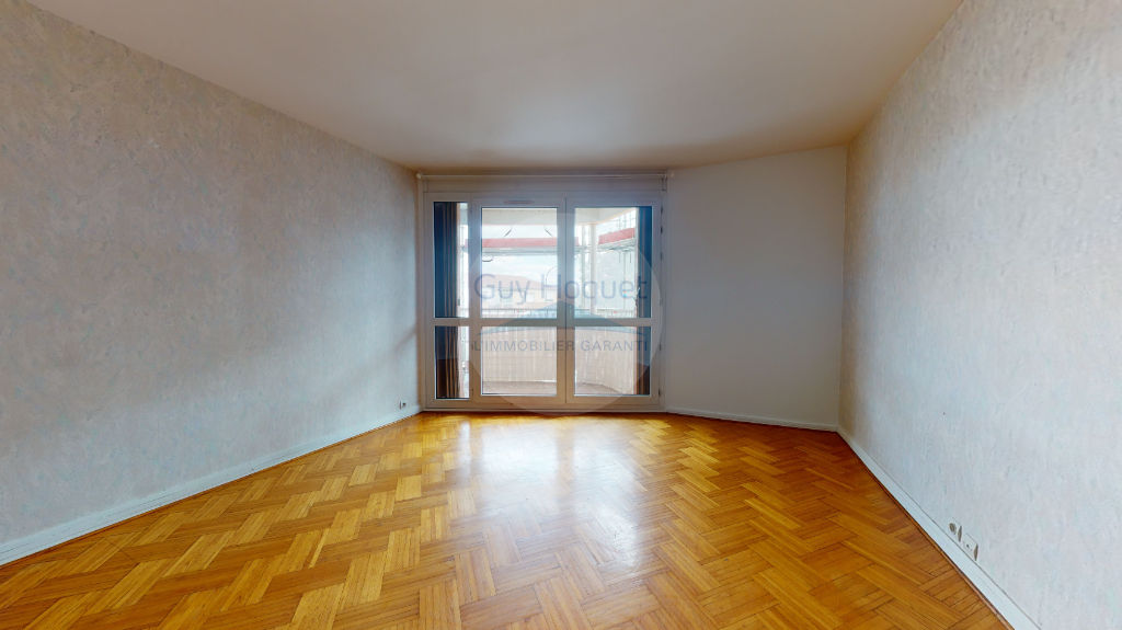 Location d'un appartement T4 à LONGJUMEAU