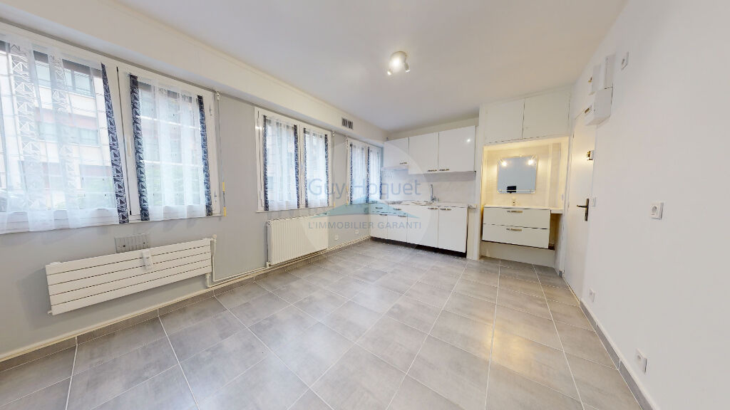 BOURG LA REINE : appartement F1 à louer