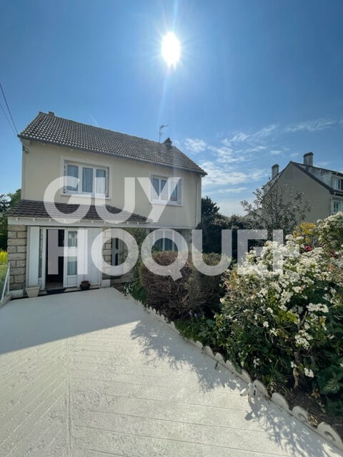 Location : maison T4 (87 m²) à CHAMPLAN