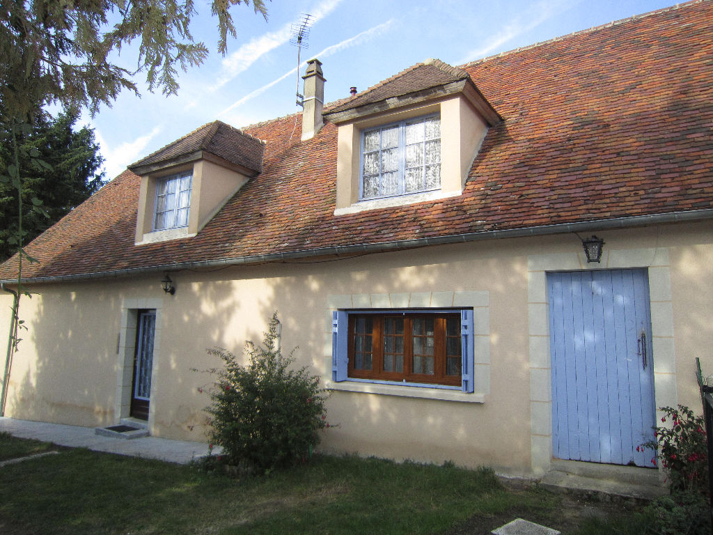 Maison ancienne 91 m² hab. sur 3640 m² terrain, assainissement conforme +toiture refaite