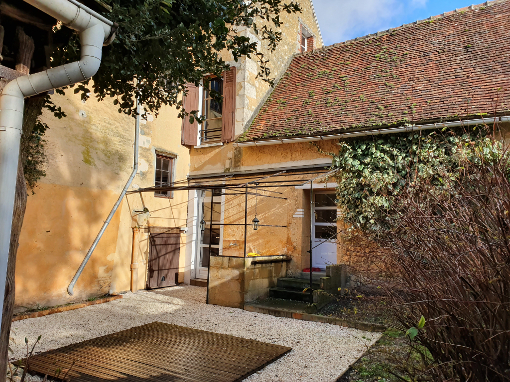 Maison ancienne, 123 m², 4 chambres, REMALARD