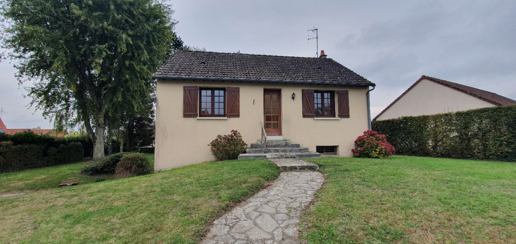 Pavillon sur sous-sol 70m² habitables, 987 m² de terrain arboré