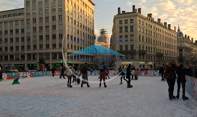 La Grande Patinoire place de la République