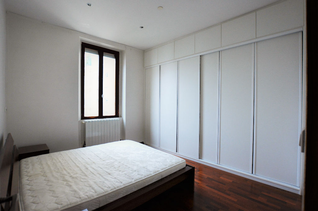 LYON 7 GARIBALDI / BERTHELOT - Appartement 3 pièces 62 m² à louer