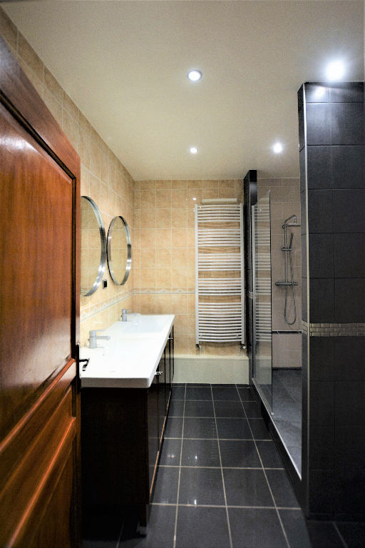 LYON 7 GARIBALDI / BERTHELOT - Appartement 3 pièces 62 m² à louer