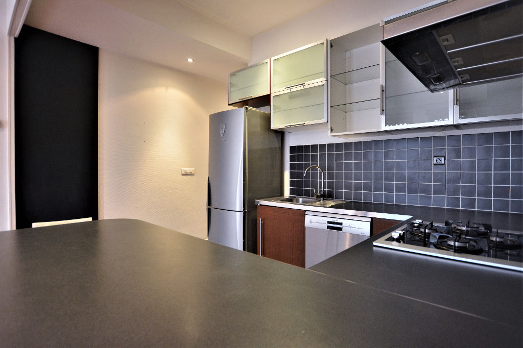 LYON 7 GARIBALDI / BERTHELOT - Appartement 3 pièces 62 m² à louer