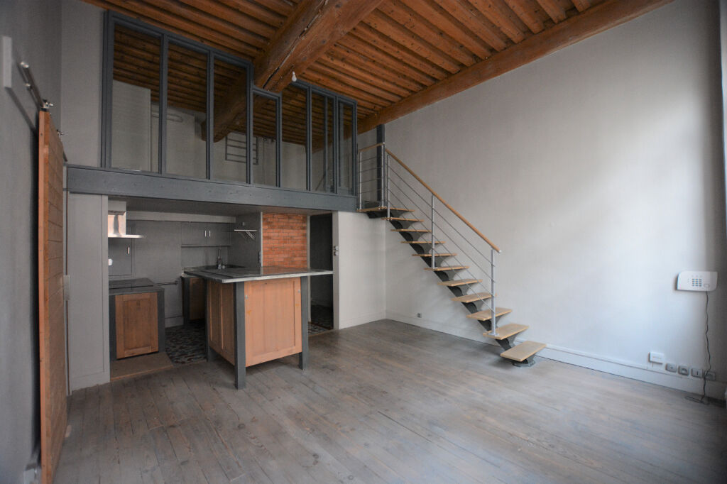 LYON 4  CROIX ROUSSE  - T3 de 74m²