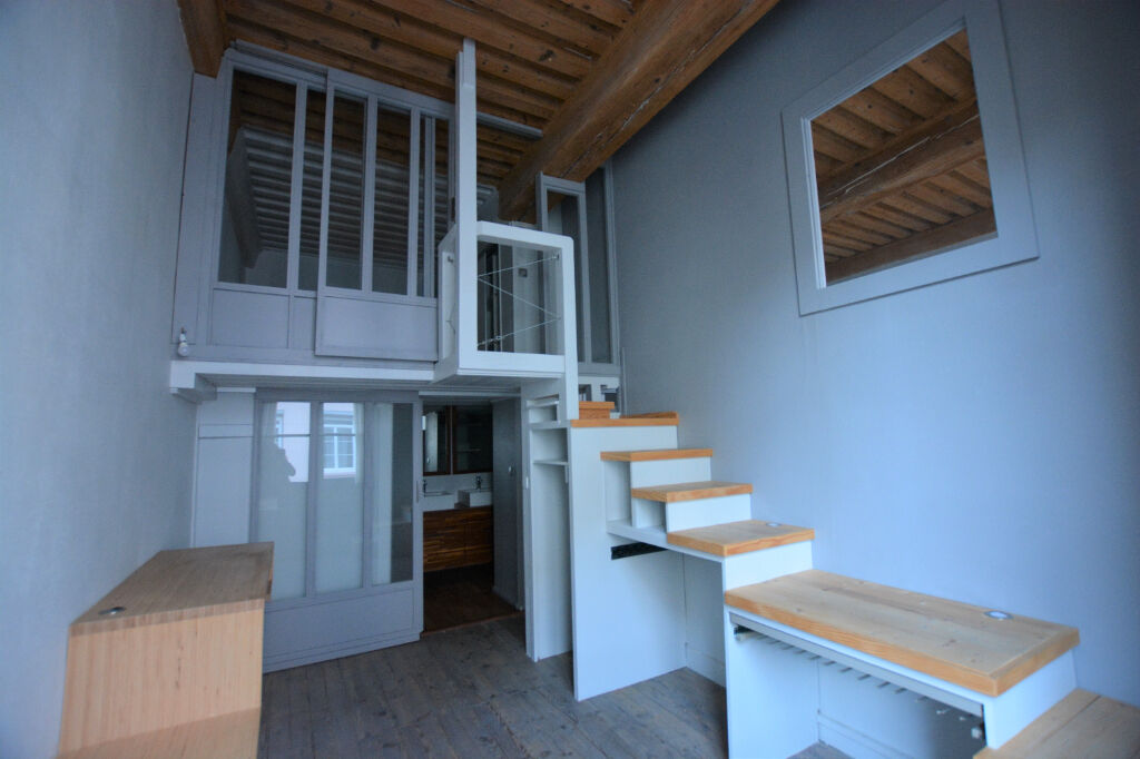 LYON 4  CROIX ROUSSE  - T3 de 74m²