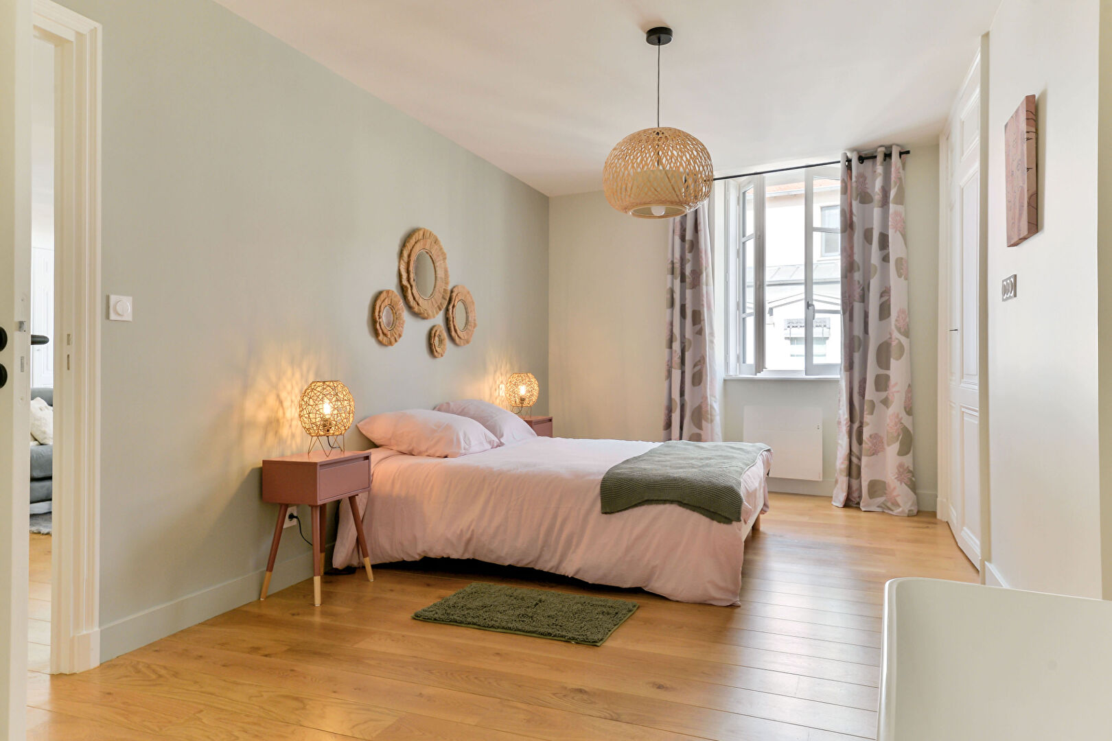 LYON 2 - BELLECOUR -  Appartement 3 pièces - 92m²