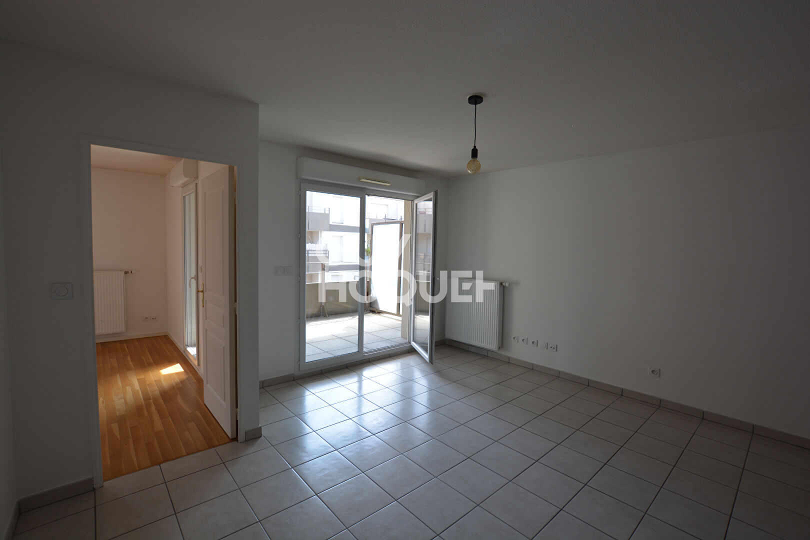 OULLINS -  PROCHE QUARTIER  DE LA CAMILLE