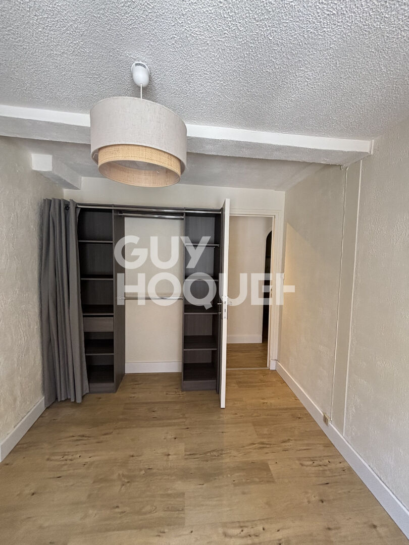 LYON 1 - PROCHE  PLACES SATHONAY FERNAND REY