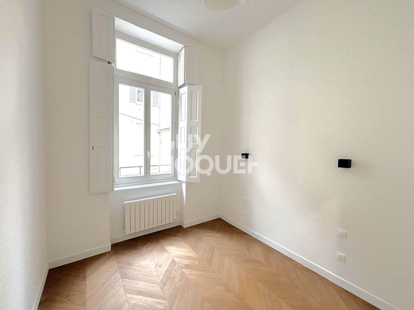 LYON 2 AUGUSTE COMTE SALA - T3 bis -72 m2 - Balcon