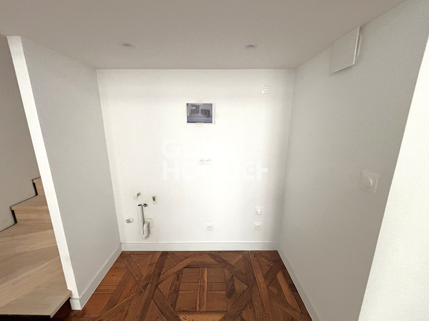 LYON 2 - AUGUSTE COMTE