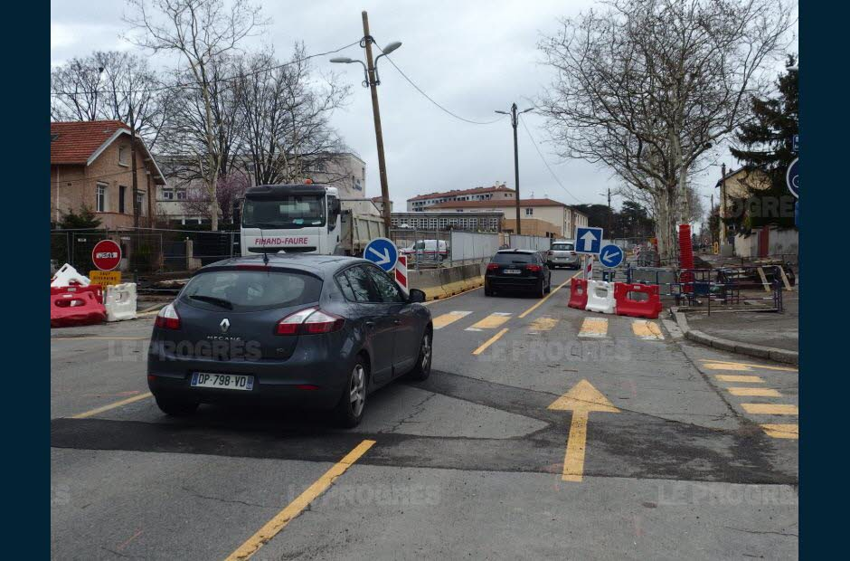Bron-Lyon : boulevard Pinel, les images d'un vaste chantier