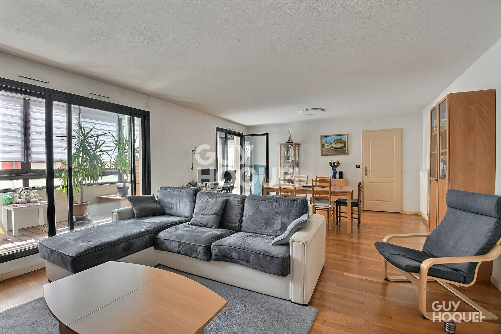 À VENDRE, Appartement T5 de 107 m²,  Traversant avec Loggia & Garage, Place Ronde , Lyon 3ème (69003)