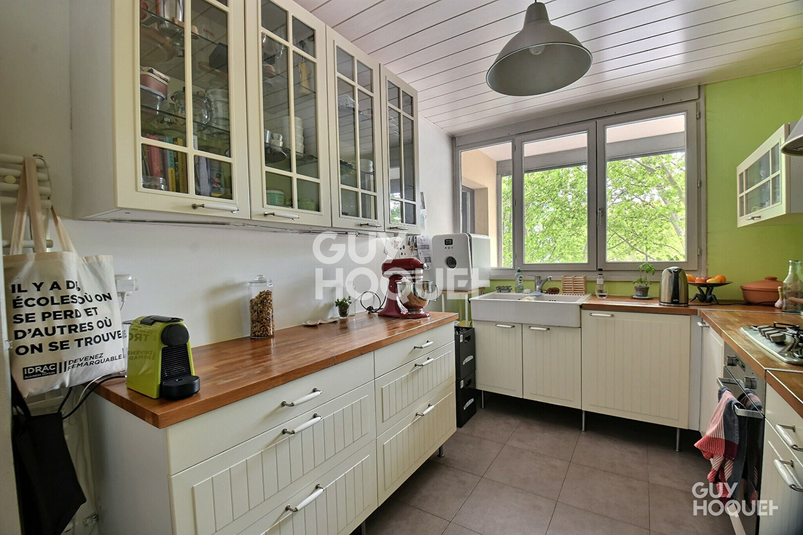 (Visite virtuelle) Appartement  T3 de 68 m² avec garage et cave, proche de la Part Dieu (69003)