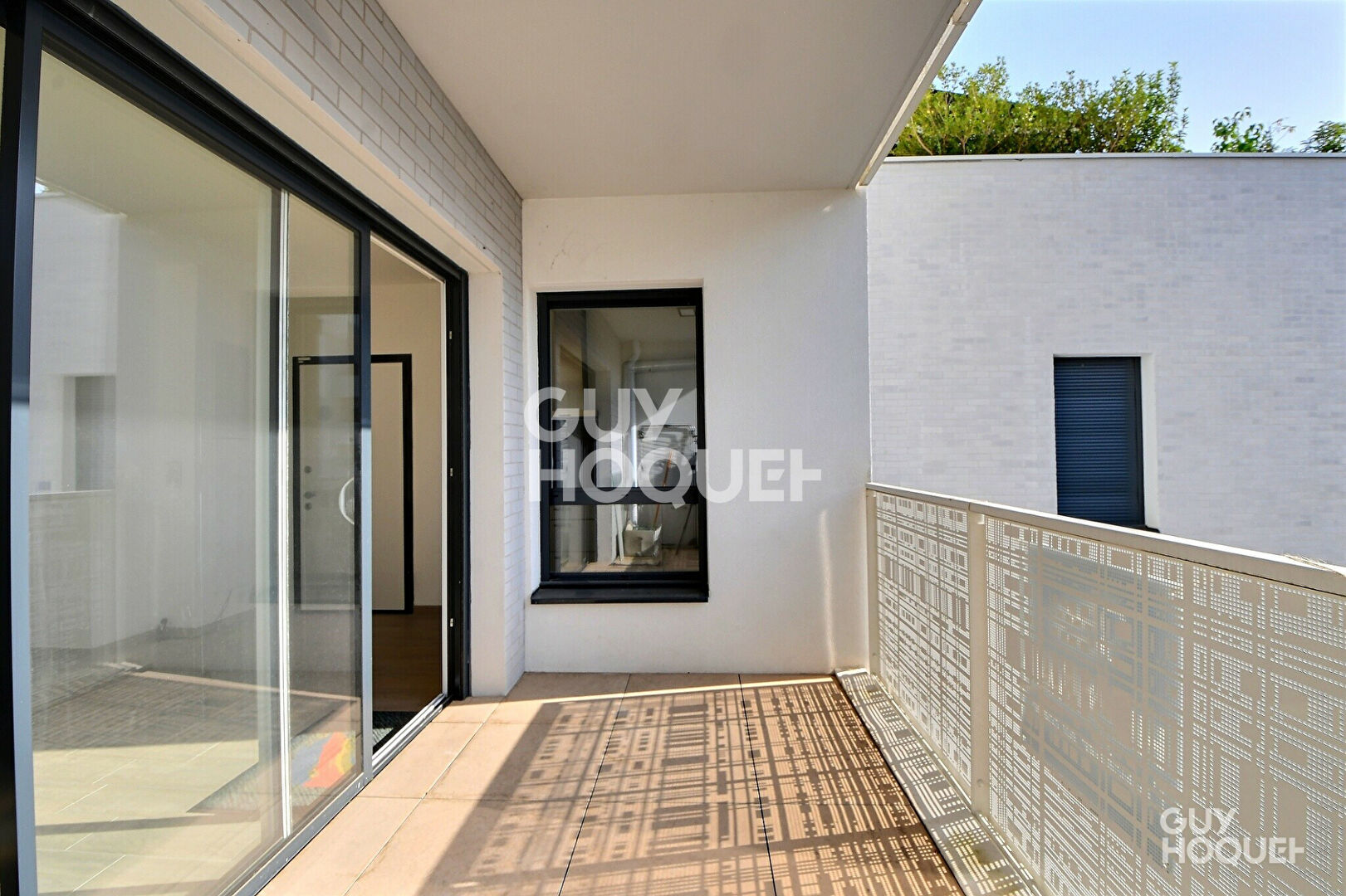 À VENDRE  Appartement T2 de 57 m² avec balcon, garage et cave, Villeurbanne (69100)