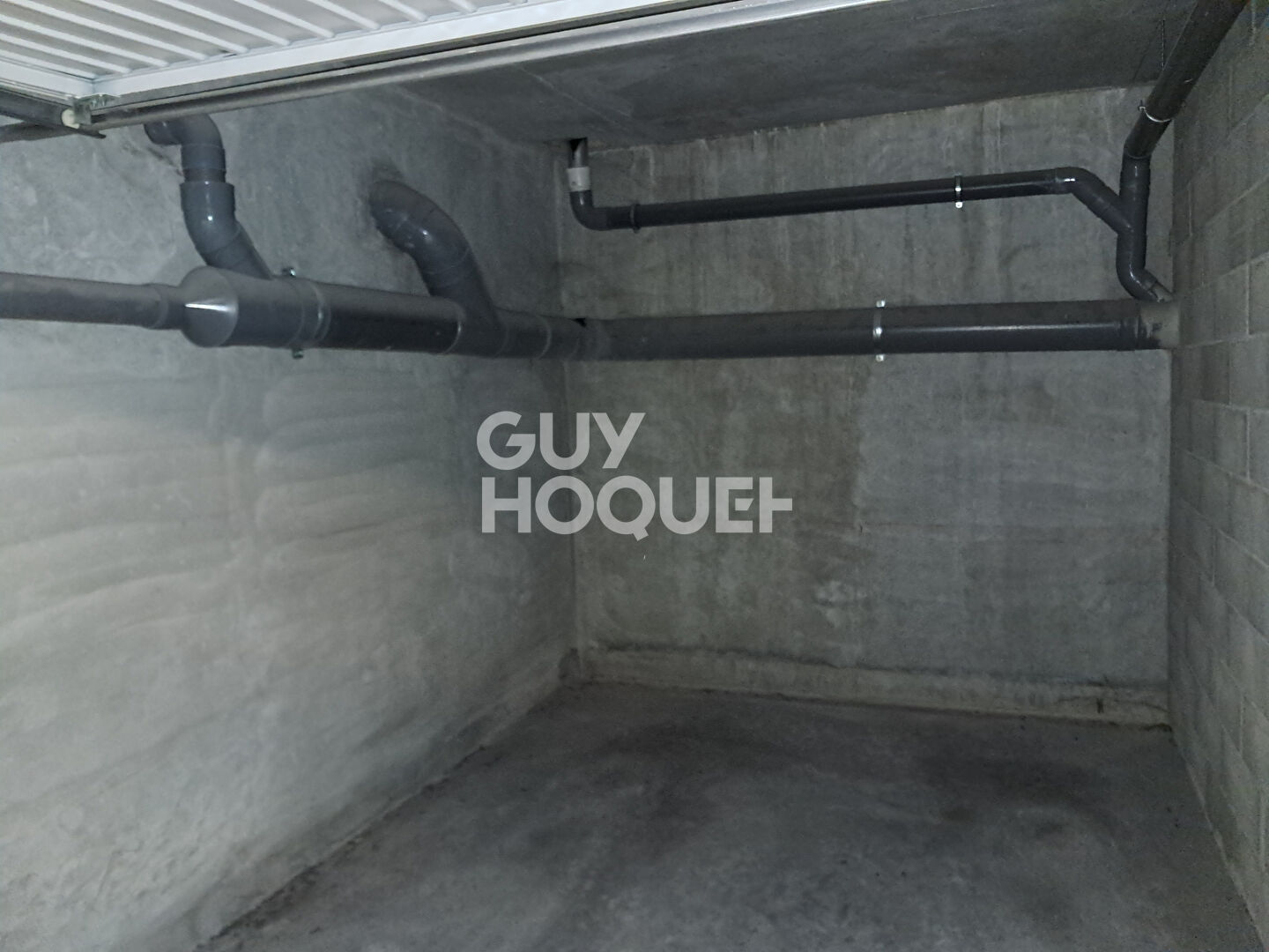 Garage fermé dans une résidence de 2016, Secteur Flachet, Villeurbanne (69100)