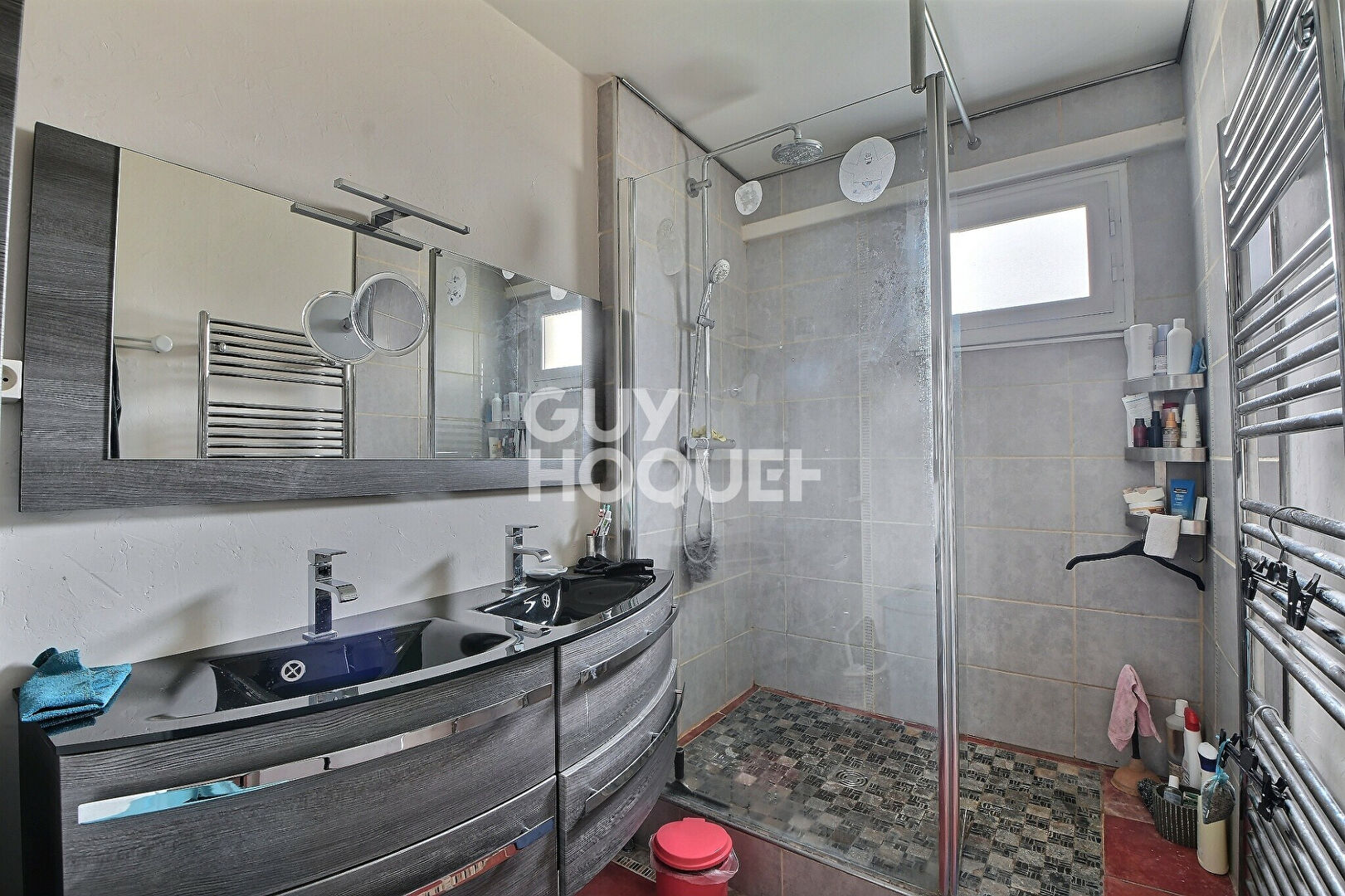 A VENDRE - Spacieux T3 transformable en T4 de 96 m² avec balcon, garage, parking et cave, Lyon 8ème (69008)