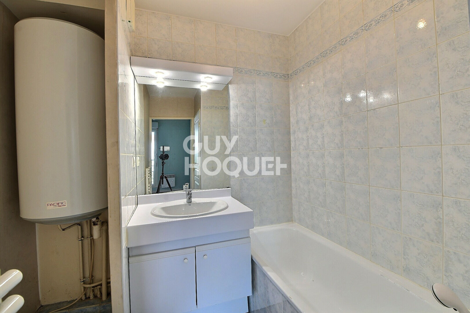 À VENDRE, T3 lumineux de 43 m² avec garage et cave, secteur Sans Souci, Lyon 3ème (69003)