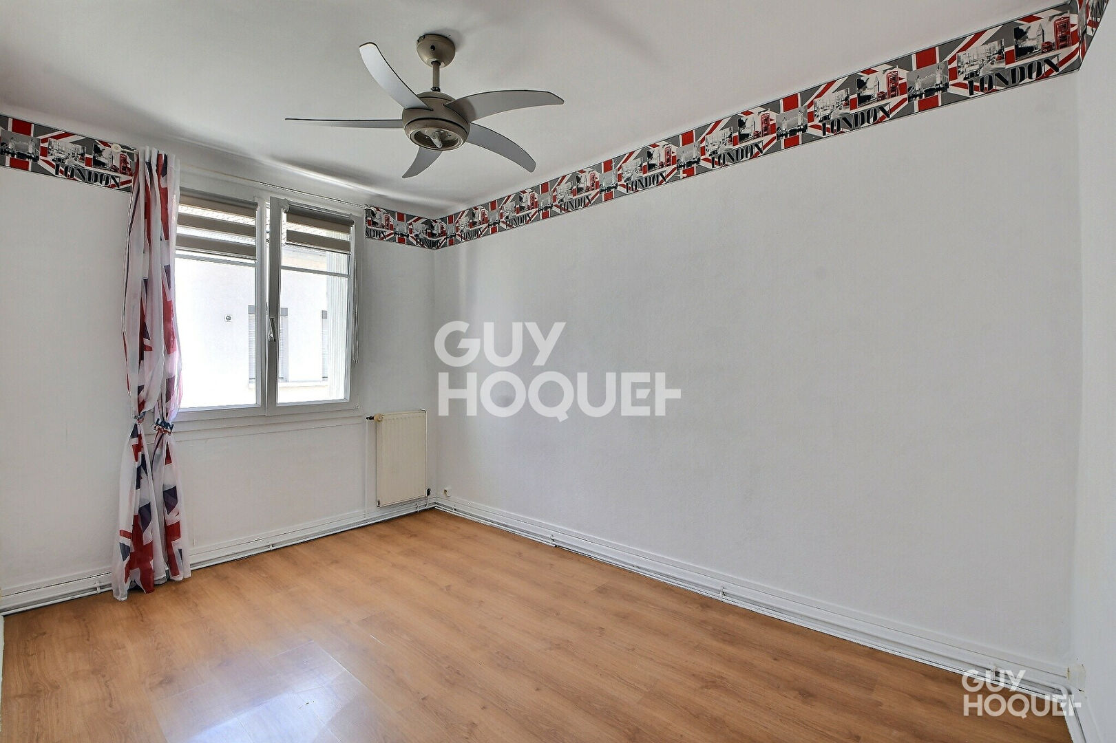 Visite virtuelle- Appartement traversant T3 de 53 m² avec parking privatif - Villeurbanne (69100)