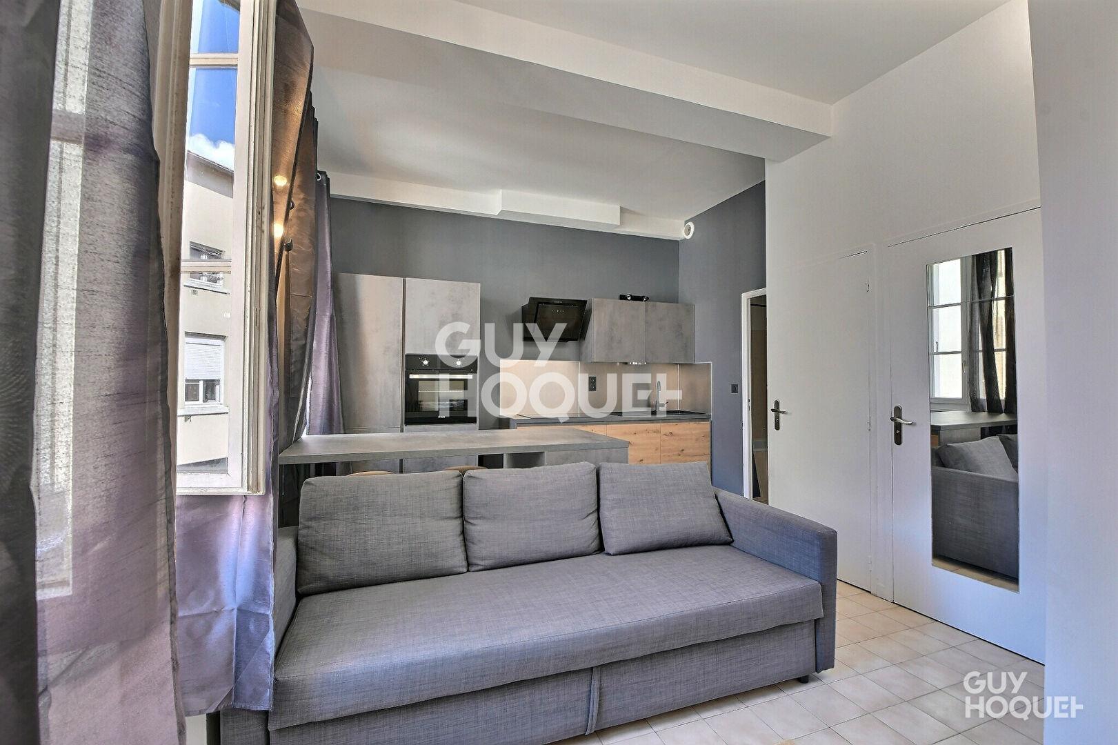 À VENDRE. Charmant T2 de 34 m² au dernier étage. Quartier prisé Lyon 3ème (69003)