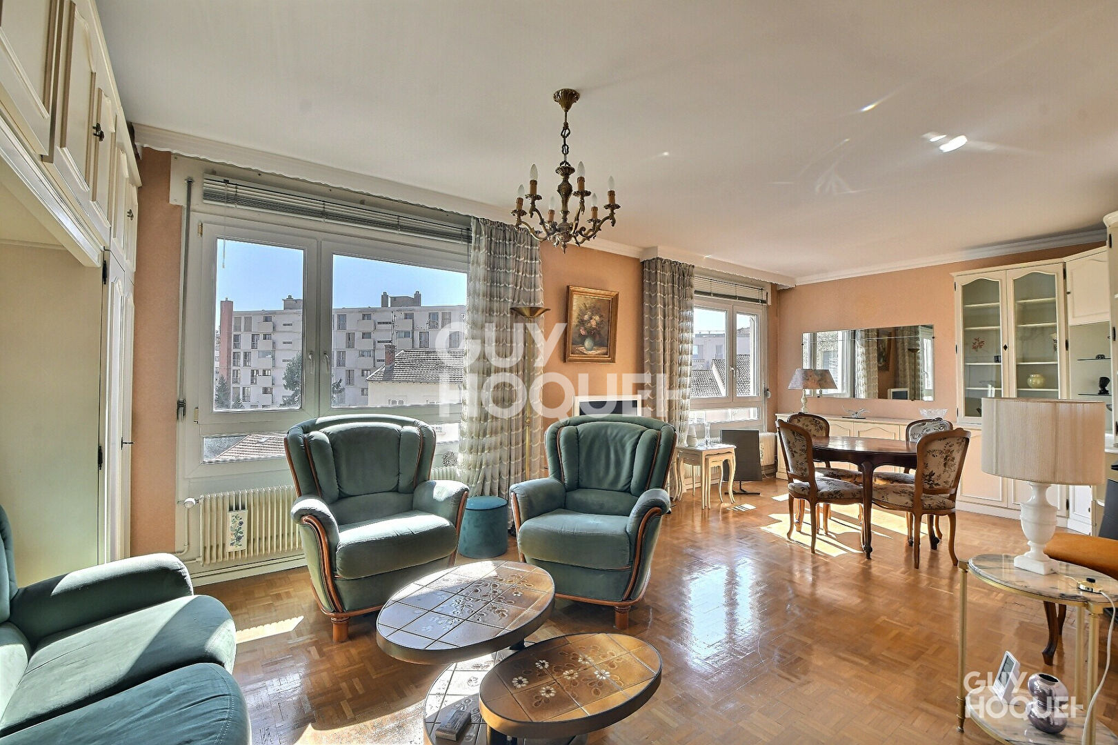 (Visite virtuelle) T5 de 83,68 m² en dernier étage, Cave & Garage, Quartier Calme, Lyon 3ème (69003)