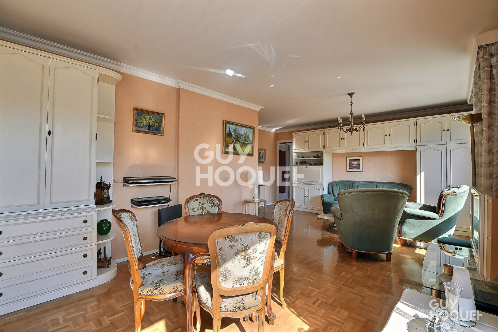 (Visite virtuelle) T5 de 83,68 m² en dernier étage, Cave & Garage, Quartier Calme, Lyon 3ème (69003)