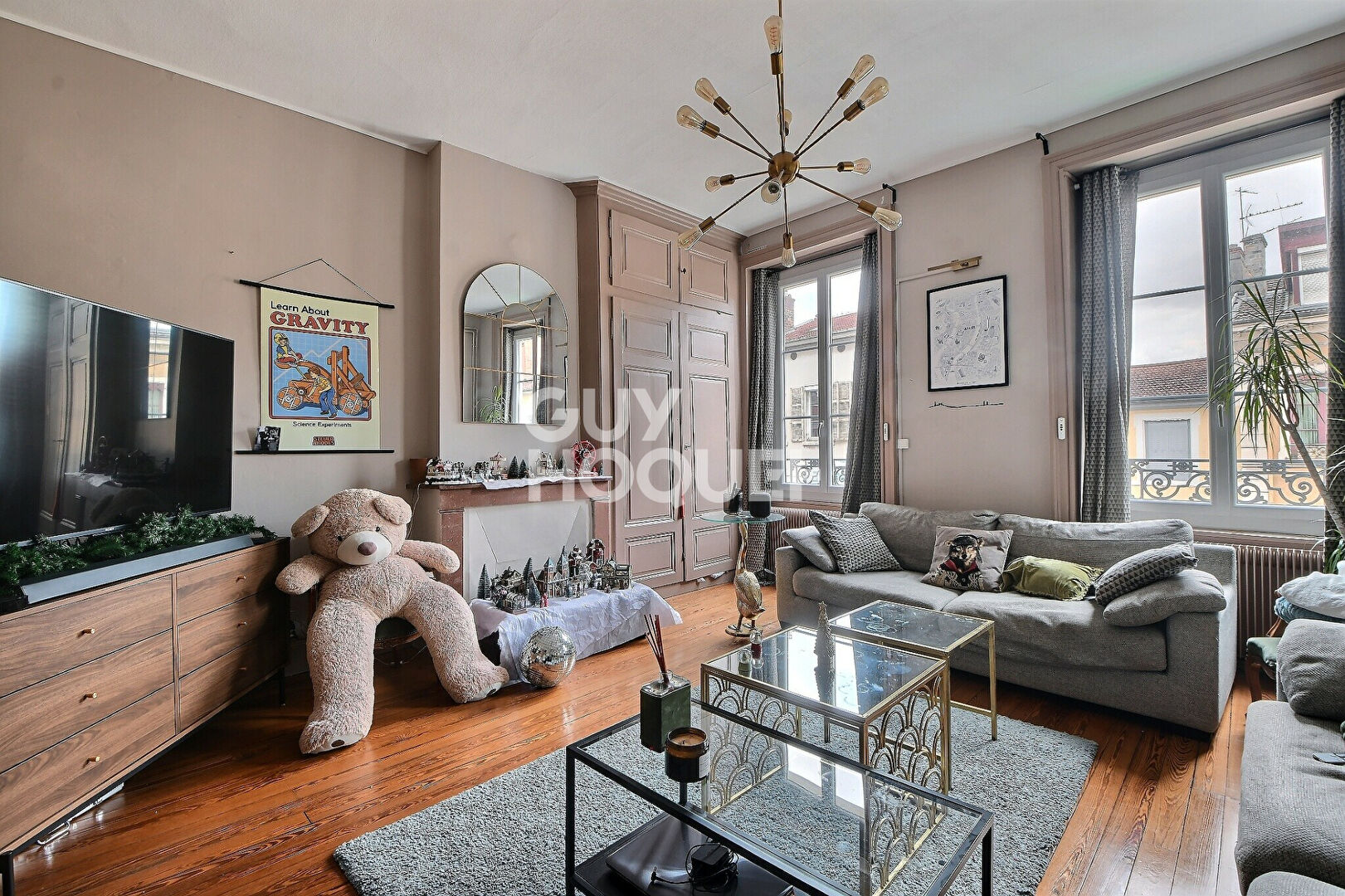 À vendre au COEUR DE MONPLAISIR, appartement T3 de 104 m² avec garage et cave  - Lyon (69008)