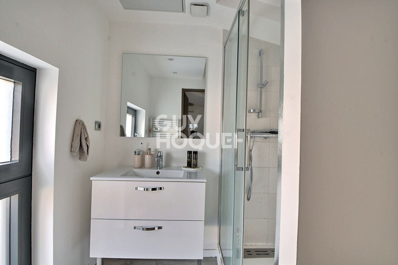 Appartement en duplex T3 de 58m² avec stationnement, Secteur de Montchat, Lyon 3ème (69003)