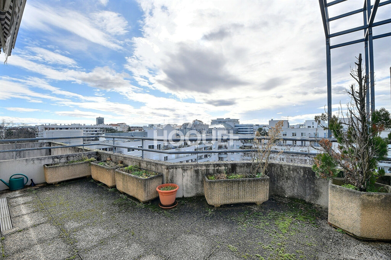 Appartement d'Exception T6 155 m² en Dernier Étage Résidence Prestigieuse 'Les Jardins de l'Europe' Lyon 3