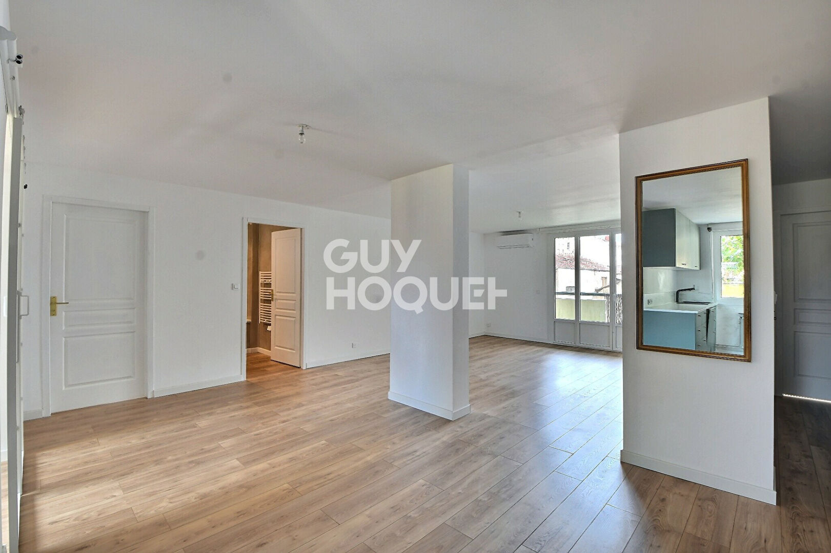Appartement T4 traversant de 86 m² avec balcon, garage et cave, Lyon 3ème (69003)