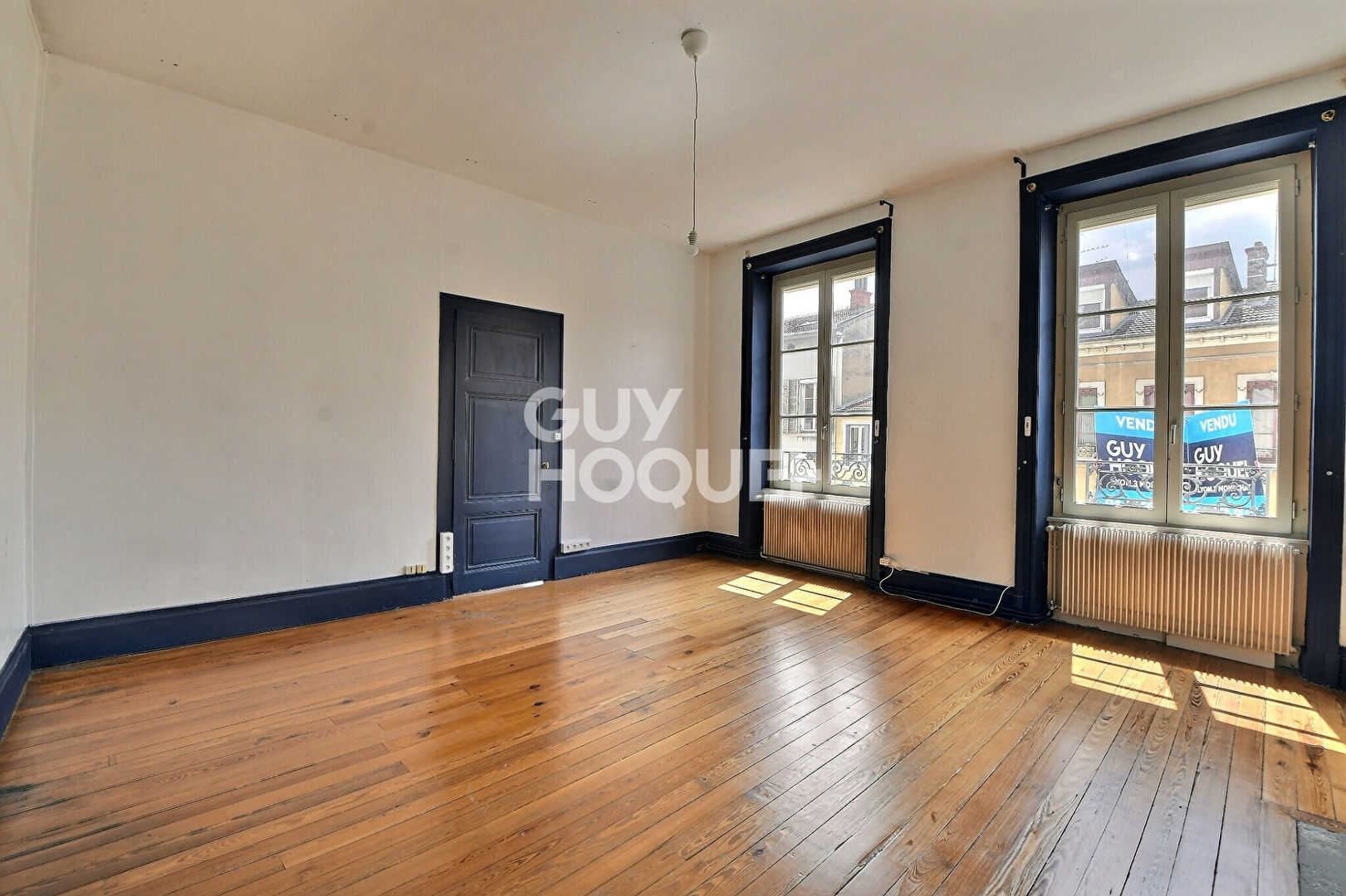 À vendre au COEUR DE MONPLAISIR, appartement T3 de 104 m² avec garage et cave  - Lyon (69008)