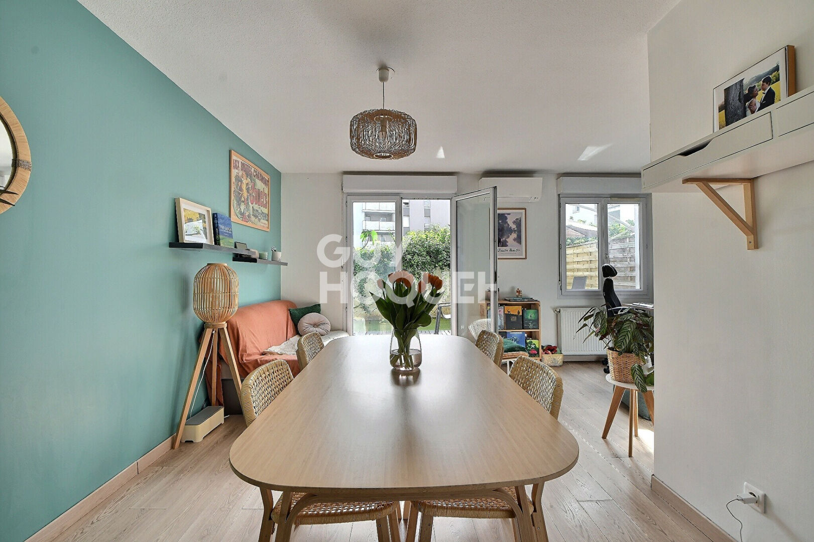 A VENDRE T3 COUP DE COEUR AVEC JARDIN PRIVATIF, TERRASSE ET GARAGE- Proximité Montchat, Villeurbanne (69100)