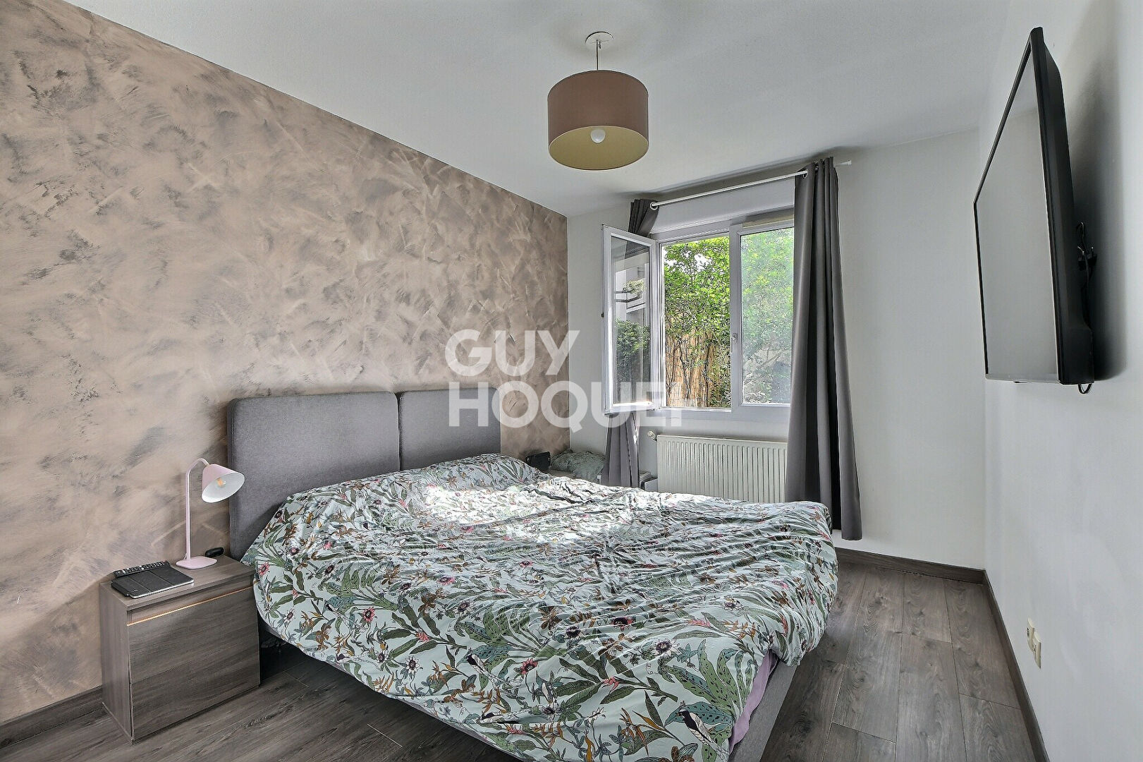 A VENDRE T3 COUP DE COEUR AVEC JARDIN PRIVATIF, TERRASSE ET GARAGE- Proximité Montchat, Villeurbanne (69100)