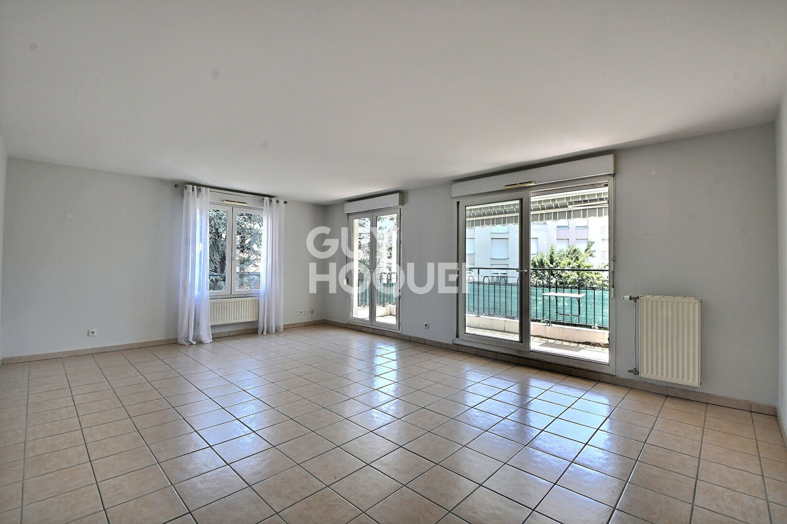 Grand T5 de 110 m², Calme, Terrasse, Garage, Montchat Place Ronde, Lyon 3ème (69003)
