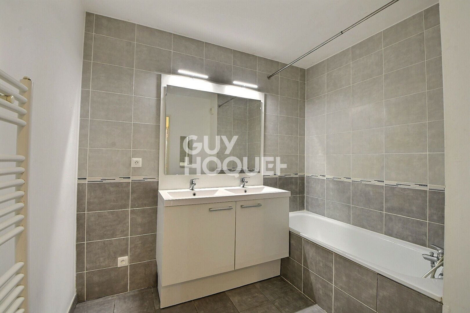 Exceptionnel , appartement T4 en rez-de-jardin aux portes de Montchat (Villeurbanne (69100)