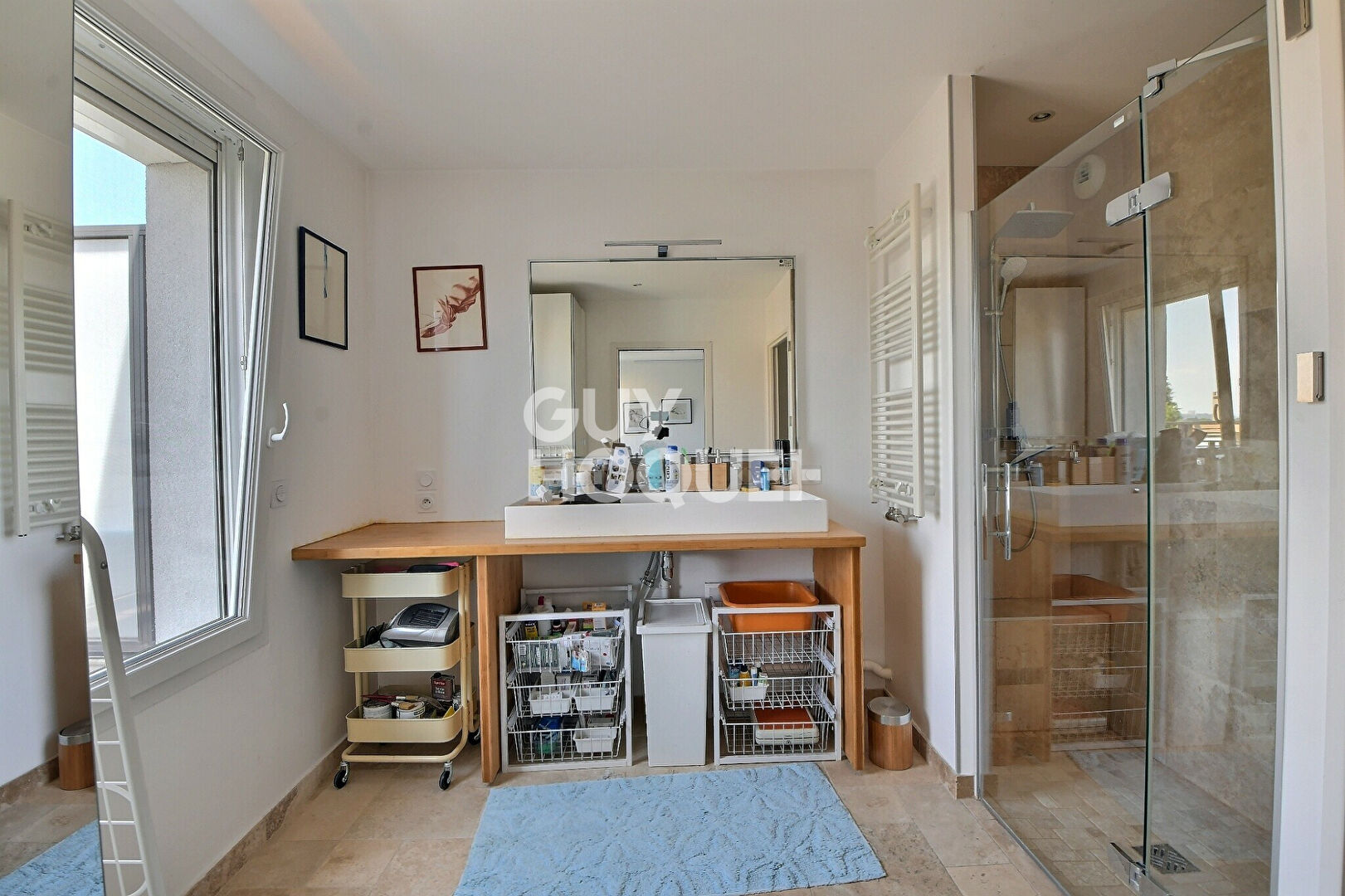 Appartement T3 de 76m²  avec une grande terrasse sans vis-à-vis - Bron Eglise