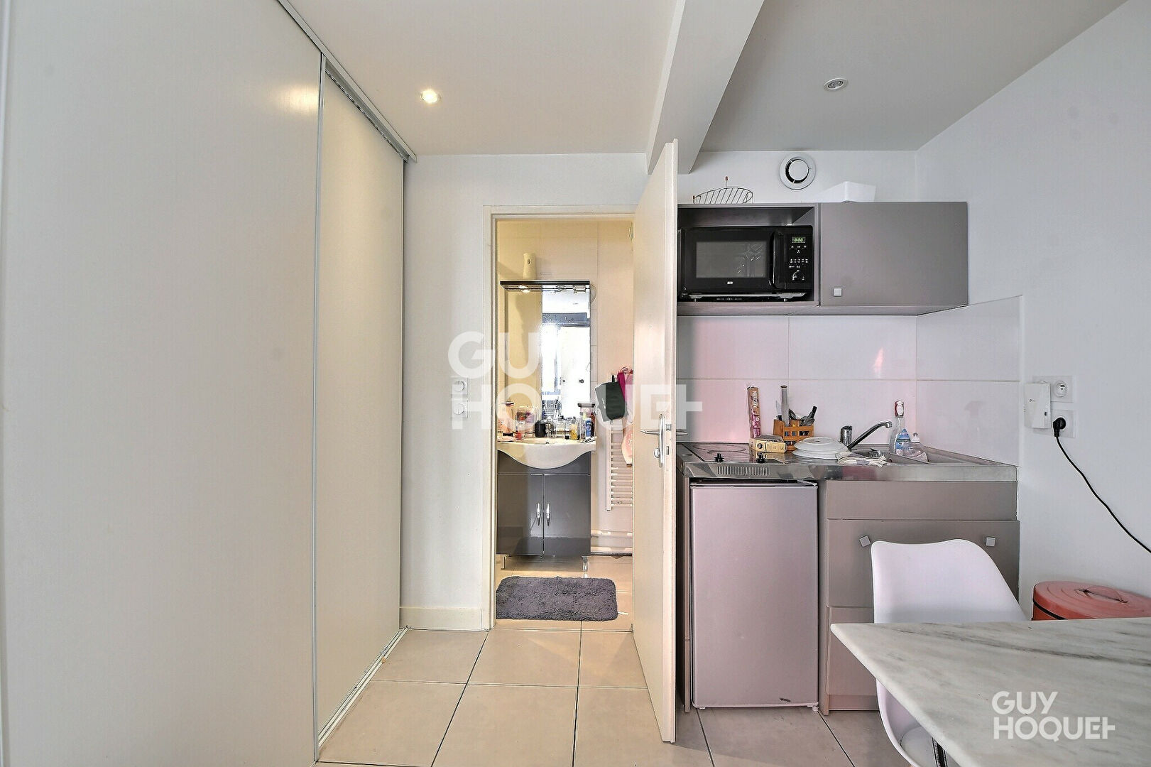 A vendre, Idéal investissement locatif, Lot de 2 studios, Secteur Charpennes, Villeurbanne (69100)