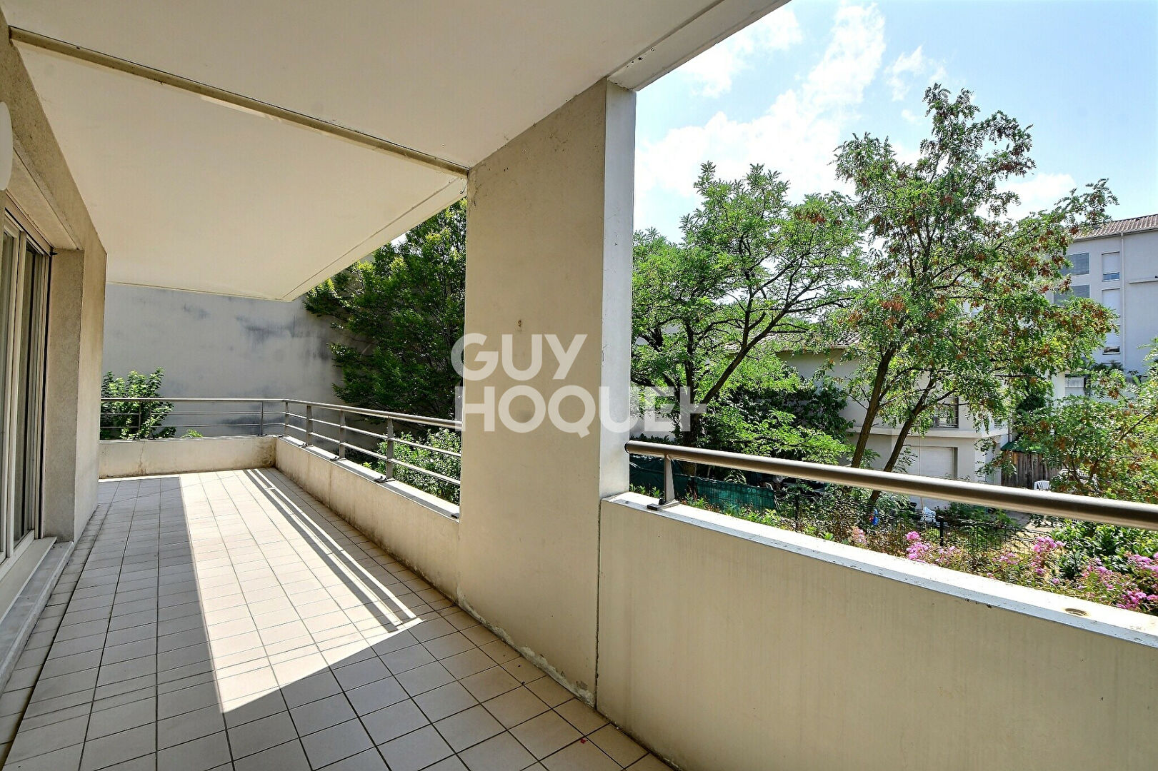 Monplaisir, appartement T4 de 88 m² avec terrasse de 24 m² et garage, Lyon 8ème (69008)
