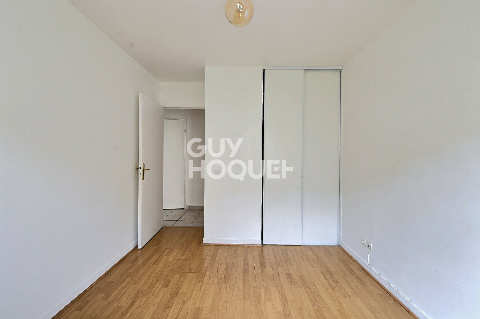 Monplaisir, appartement T4 de 88 m² avec terrasse de 24 m² et garage, Lyon 8ème (69008)