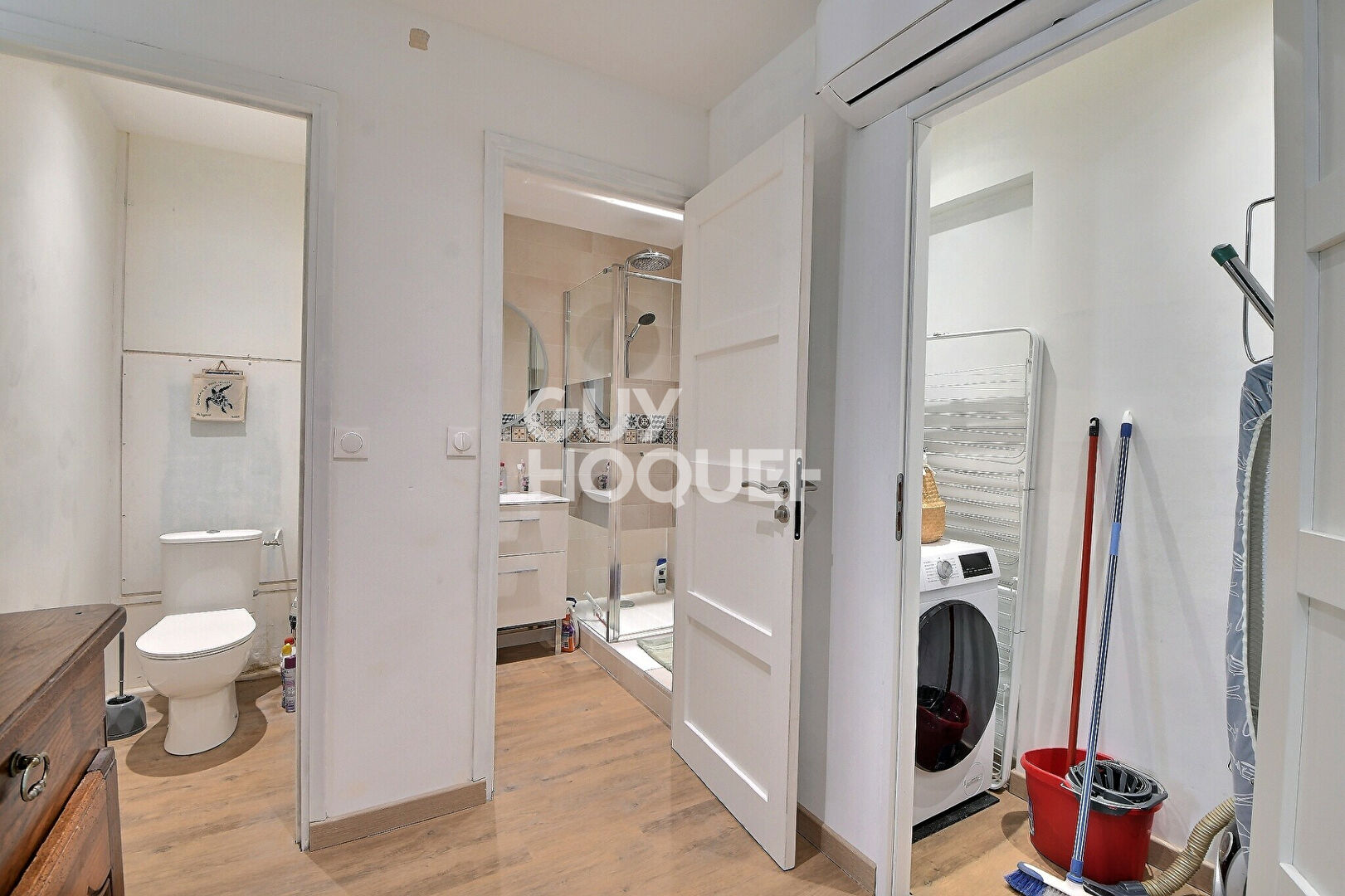 À VENDRE  COUP DE COEUR ! Superbe T3 traversant entièrement rénové avec balcon, Montchat, Lyon 3ème (69003)