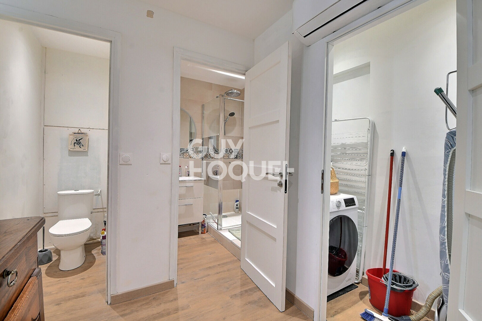 À VENDRE  COUP DE COEUR ! Superbe T3 traversant entièrement rénové avec balcon, Montchat, Lyon 3ème (69003)