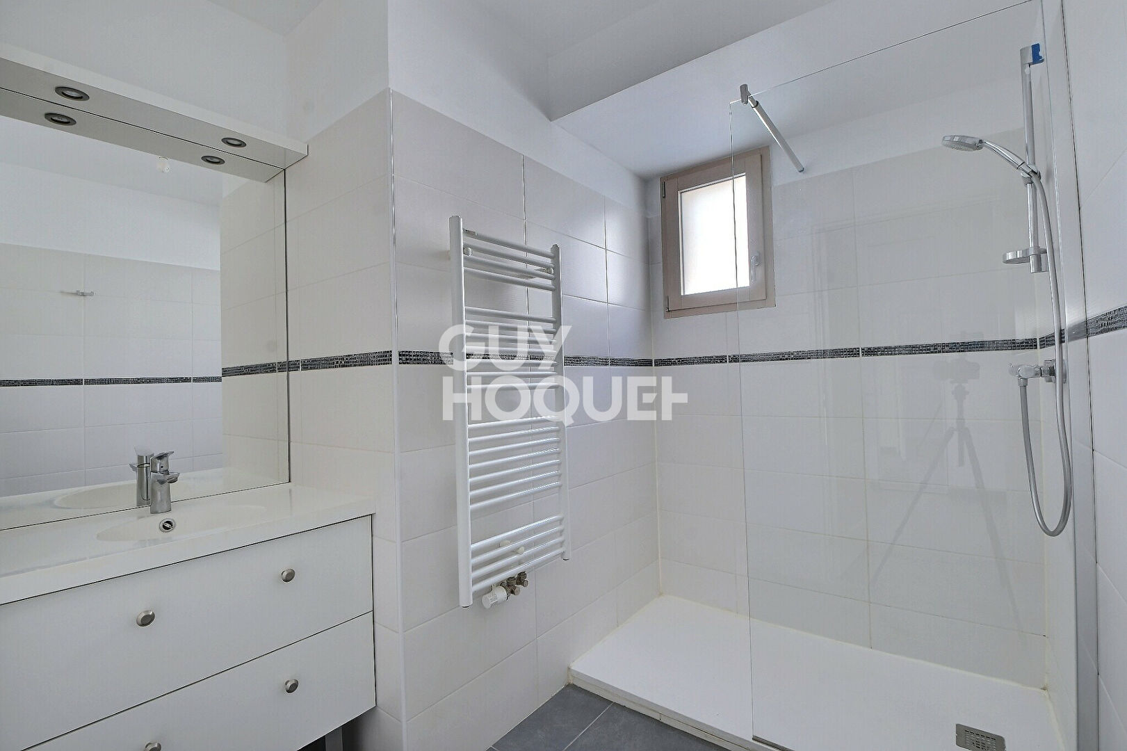 À VENDRE  Superbe T2 avec balcon et garage dans une résidence de standing récente, Lyon 3ème (69003)