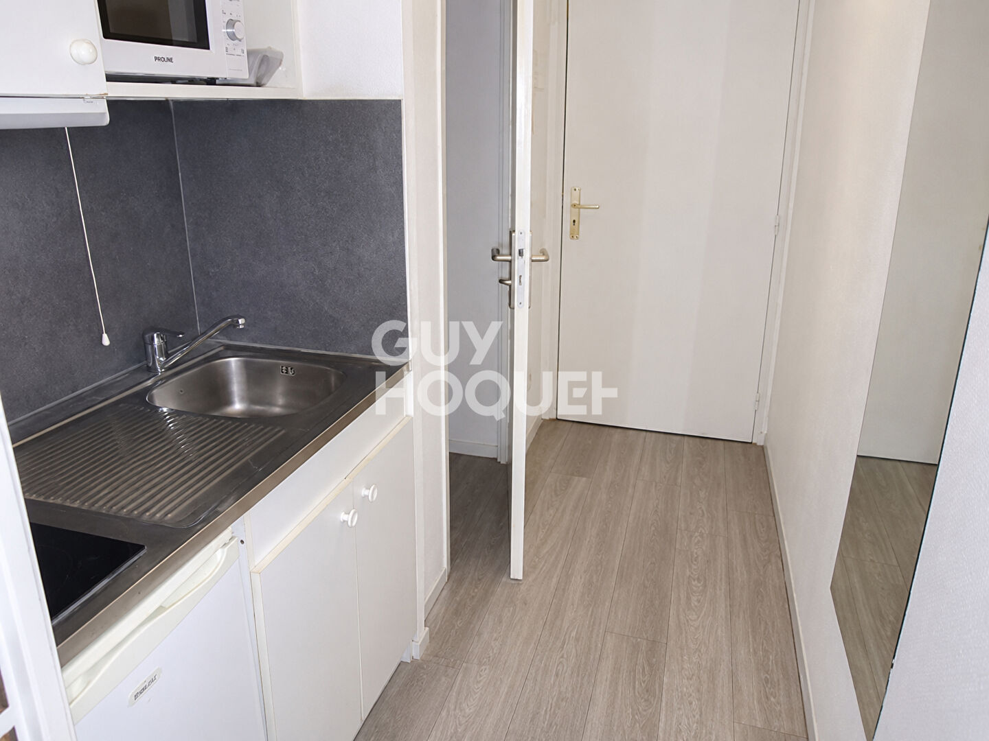 Part Dieu, investisseur, Studio vendu loué au dernier étage, Lyon 3ème (69003)